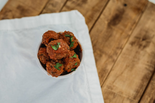 Easy Paleo Meatballs In The Crockpot My Life And Dads