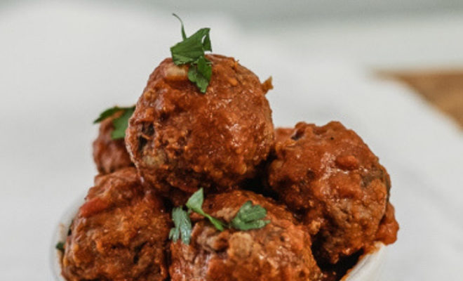 Easy Paleo Meatballs In The Crockpot My Life And Dads